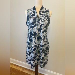 TOMMY BAHAMA Golf Active Zip
Collar 2 Pc Dress with Shorts UPF 50+. M